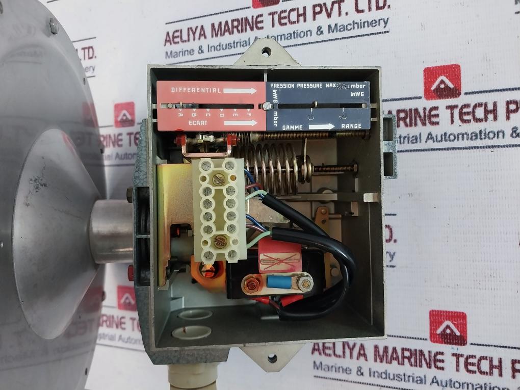 Georgin DML 34 LX 11 Pressure Switch 200Mbar
