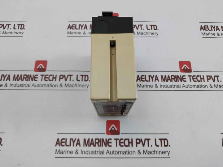 Gestra Nrs 1-7 B Level Control Switch 230V 50/60Hz 5 Va 15 Sec
