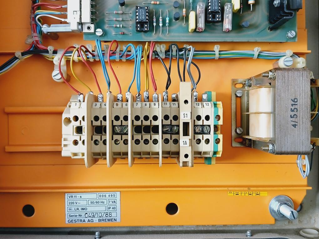 Gestra Vr 11-s Turbidity And Oil Detector Receiver 220V Ip40