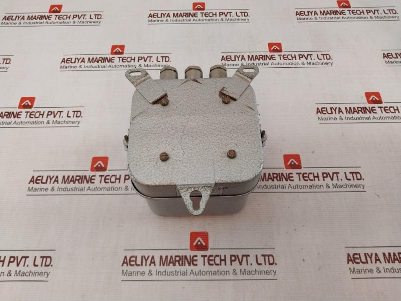 Gestra Vr 16 A Level Switch/Controller 055161 100/305Va