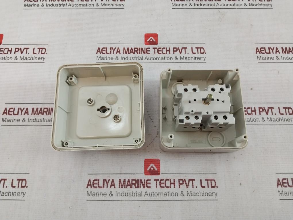 Gewiss Gw 70406 Rotary Isolator Switch 500V 50/60Hz Iec408 Cei 17-11