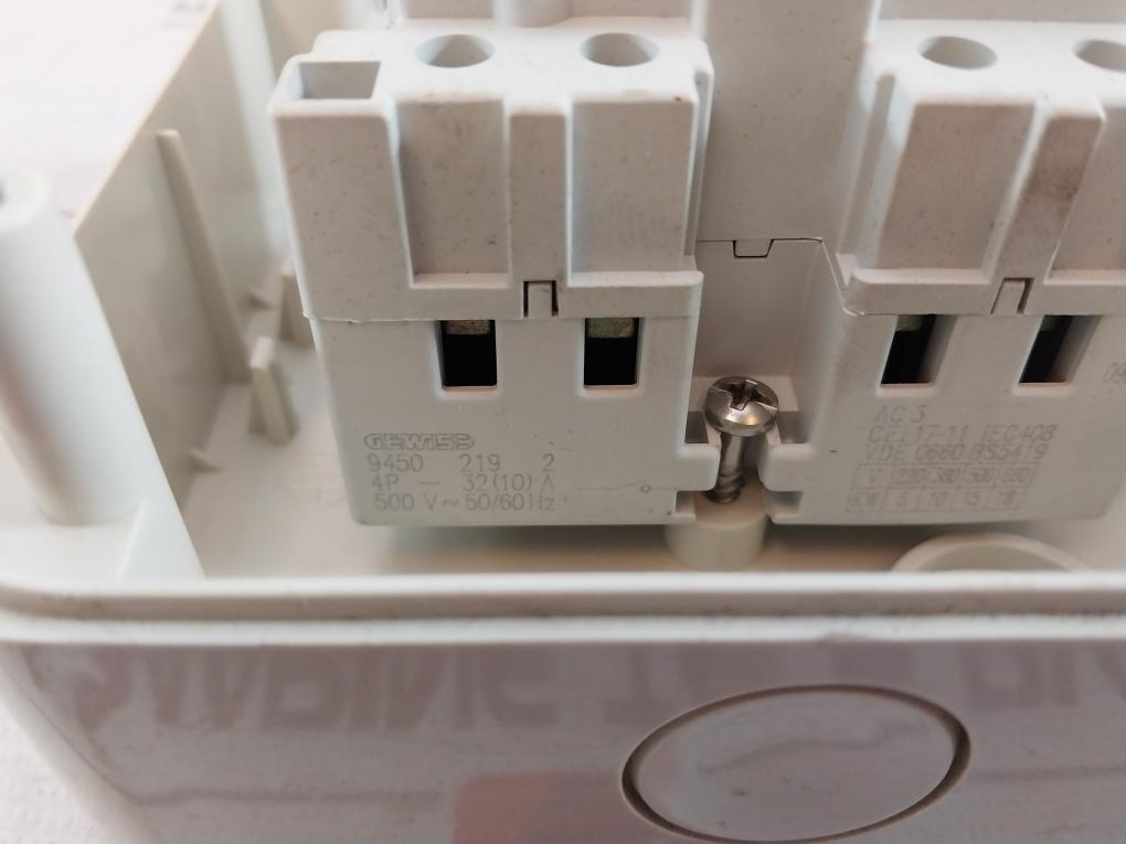 Gewiss Gw 70406 Rotary Isolator Switch 500V 50/60Hz Iec408 Cei 17-11