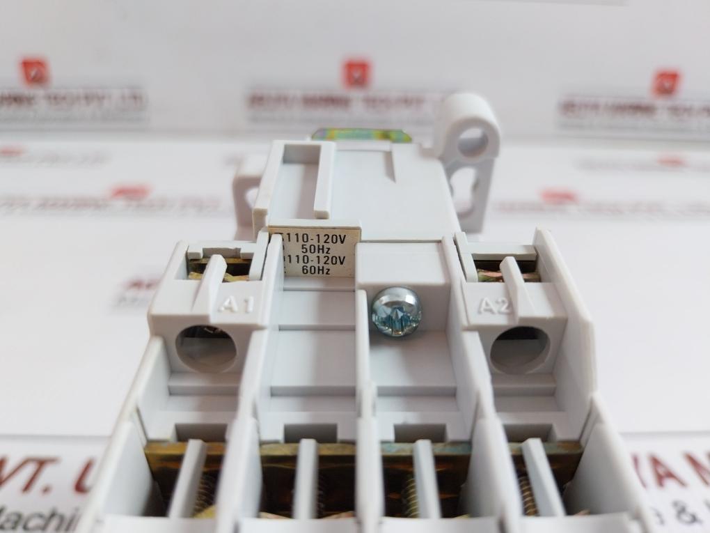 Gh15Cr-31 Auxiliary Contactor 110-120V 50-60Hz Ghisalba