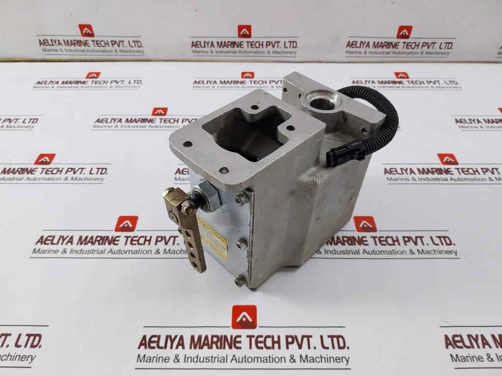 Ghana Control Dwa-2000 Governor Actuator 24 Vdc,6000D