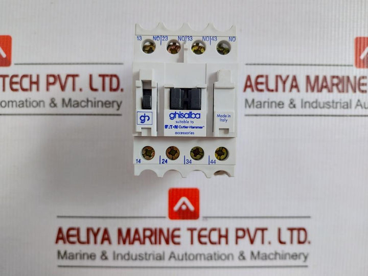 Ghisalba 110-120V 50Hz Contactor Relay Gh15Cr