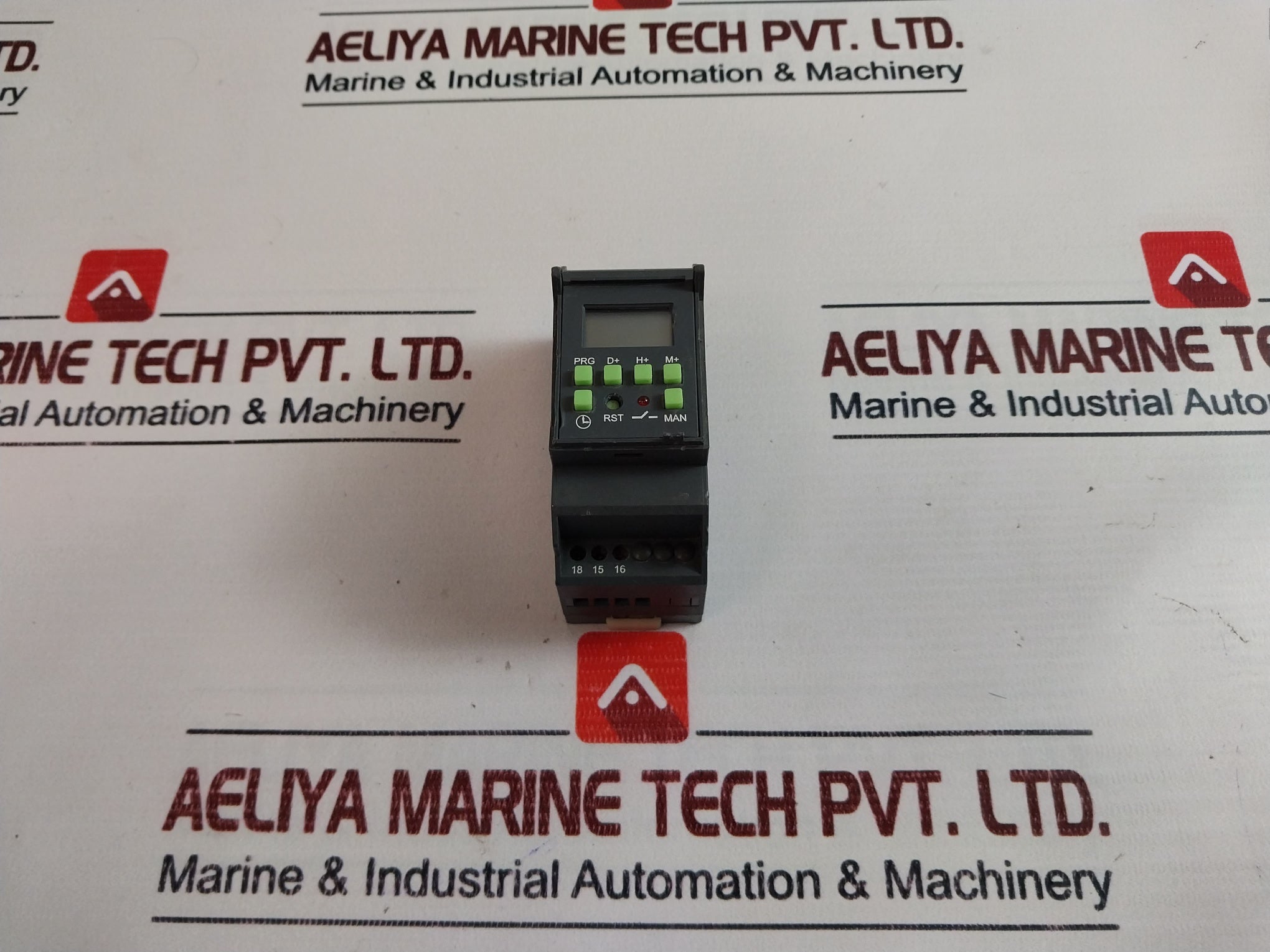 Gic 67Ddt0 Digital Time Switch 110-240 Vac 50/60 Hz