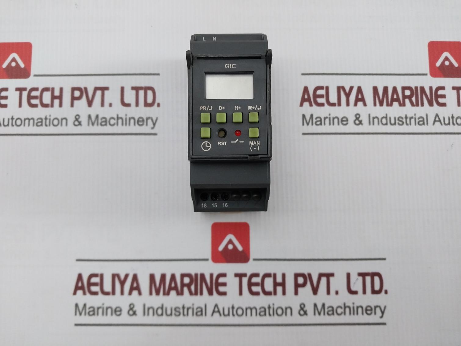 Gic 67Ddt0 Digital Time Switch 110-240Vac