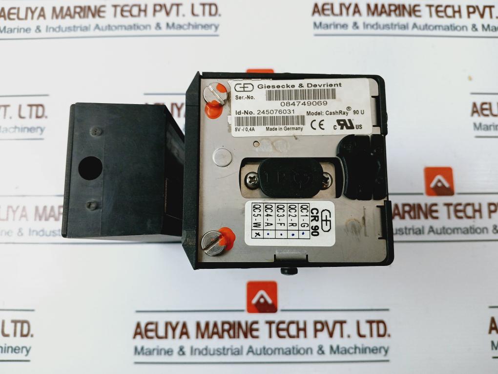 Giesecke & Devrient Cashray 90U 245076031 5V 0,4A 09-db-01/100