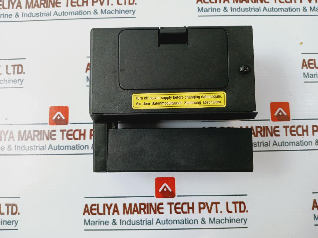 Giesecke & Devrient Cashray 90U 245076031 5V 0,4A 09-db-01/100