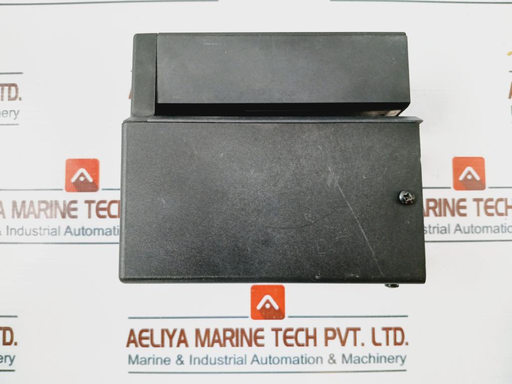 Giesecke & Devrient Cashray 90U 245076031 5V 0,4A 09-db-01/100