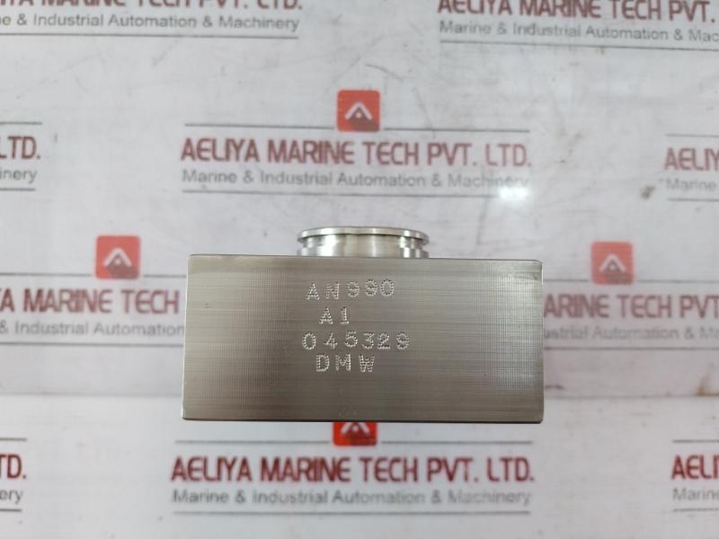 Gilmore 27024 W.P. 5K Pat. 6318400 1-1/2'' Shuttle Valve 1900500-11