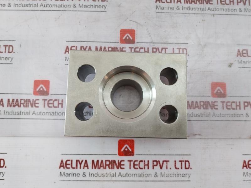 Gilmore 27024 W.P. 5K Pat. 6318400 1-1/2'' Shuttle Valve 1900500-11