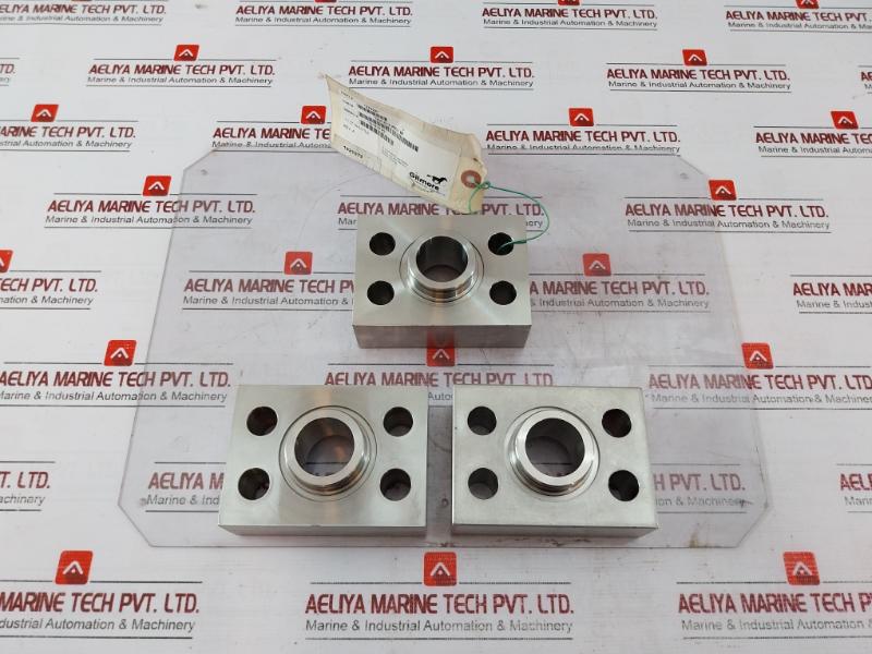 Gilmore 27024 W.P. 5K Pat. 6318400 1-1/2'' Shuttle Valve 1900500-11