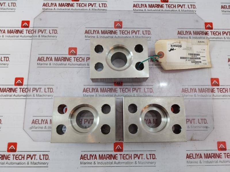 Gilmore 27024 W.P. 5K Pat. 6318400 1-1/2'' Shuttle Valve 1900500-11