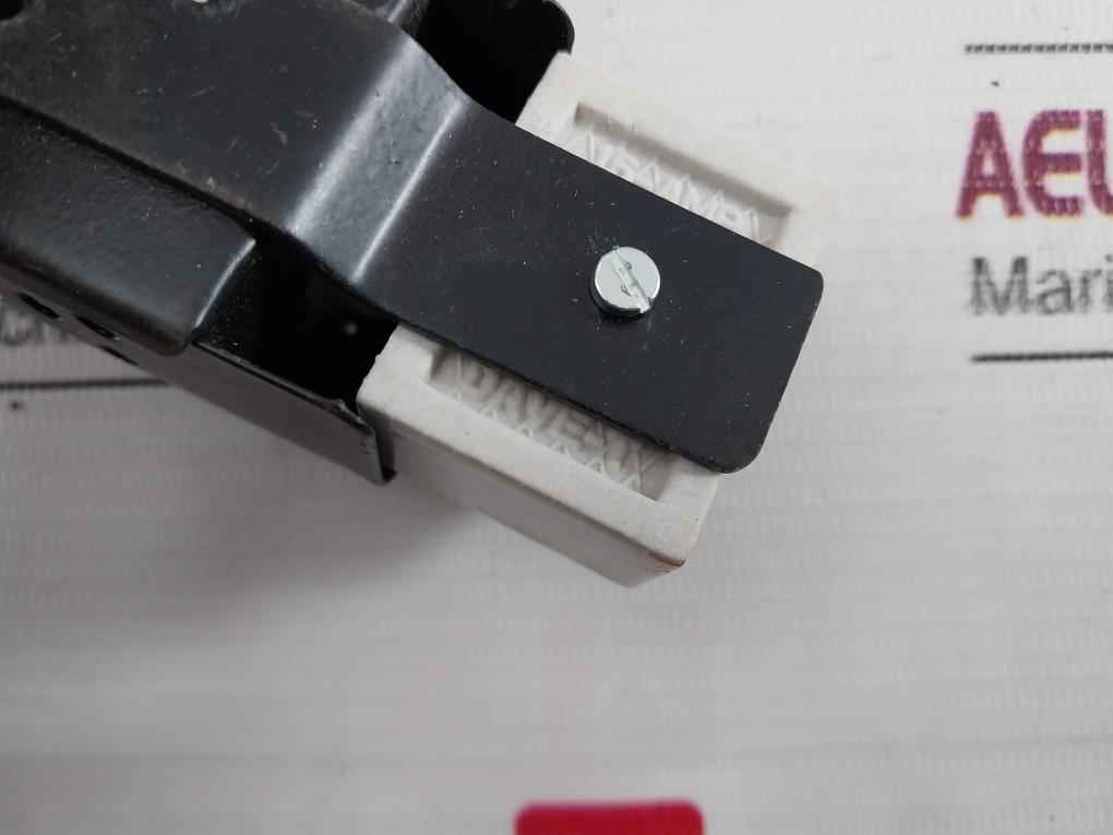 Girishego Sh/010/175 Space Heater 100W 110Vac 15Amp