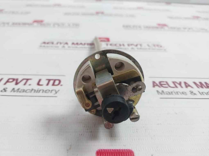 Girishego Thermostat