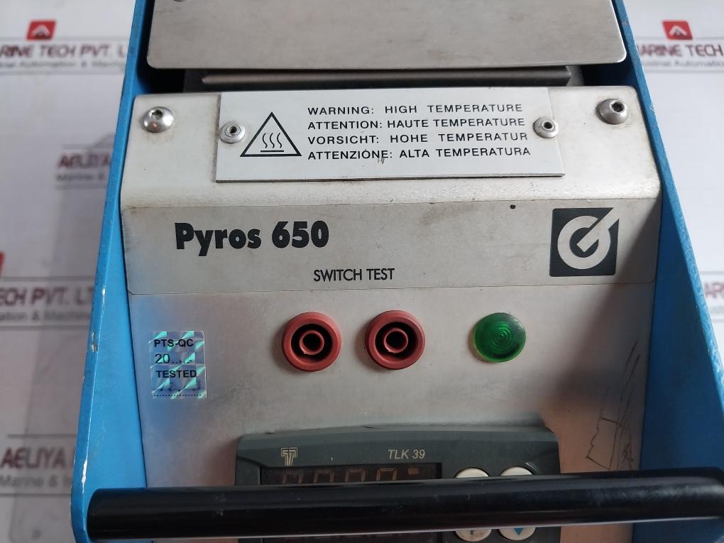 Giussani Pyros 650 Thermostatic Temperature Calibrator Tlk 39 J726 09 115/230 V-