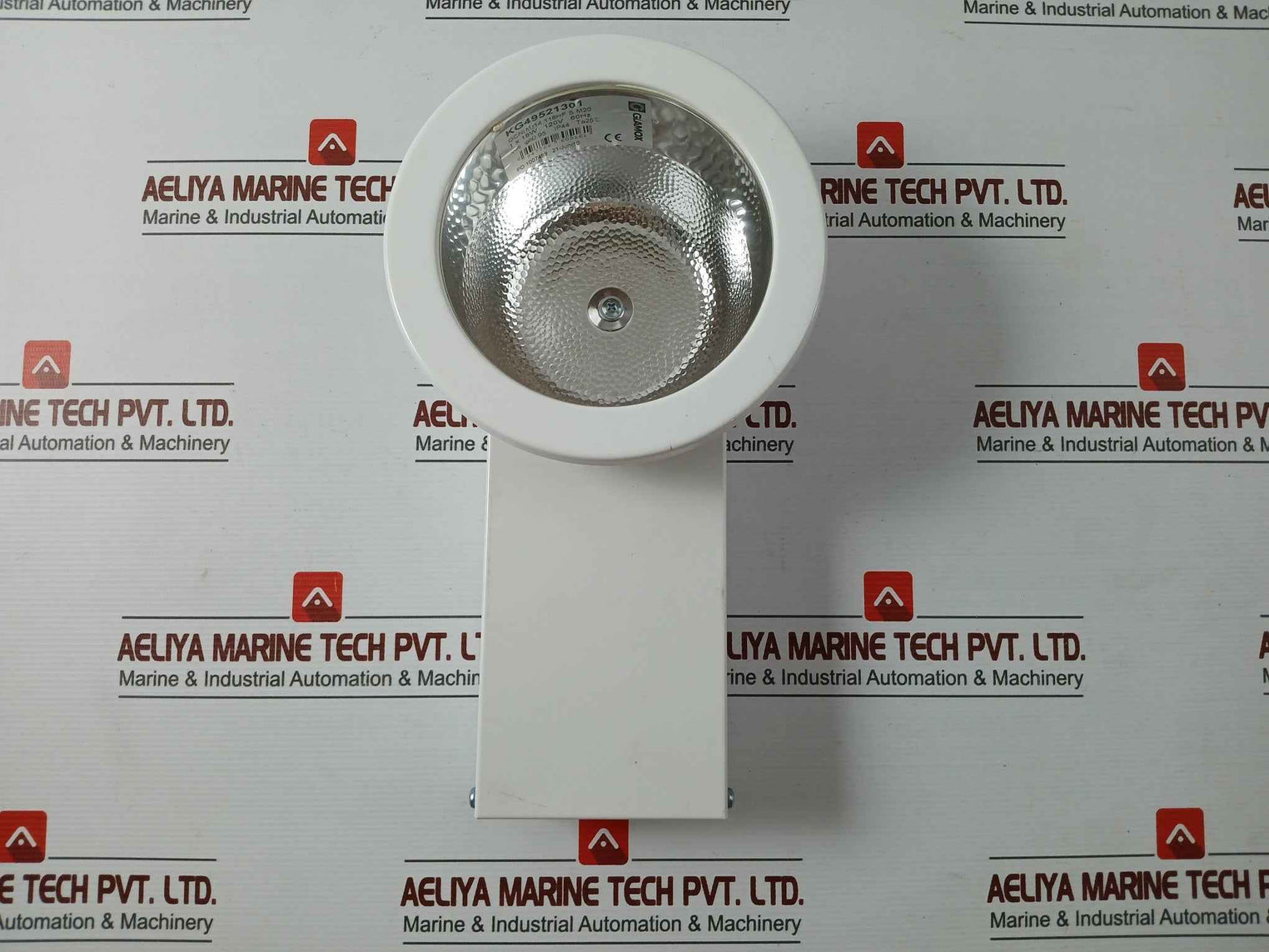 Glamox Gcn(M)14 118Hf S M20 Industrial Lighting Fixture 1 X 18W 120V 60Hz