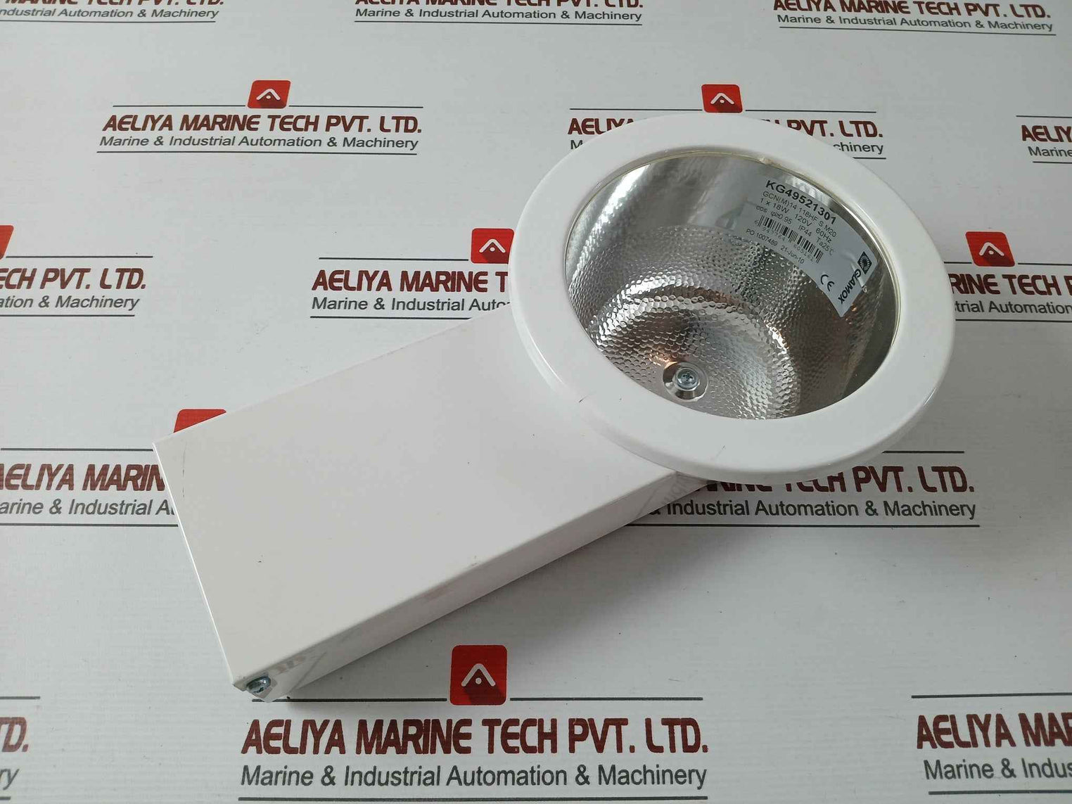 Glamox Gcn(M)14 118Hf S M20 Industrial Lighting Fixture 1 X 18W 120V 60Hz