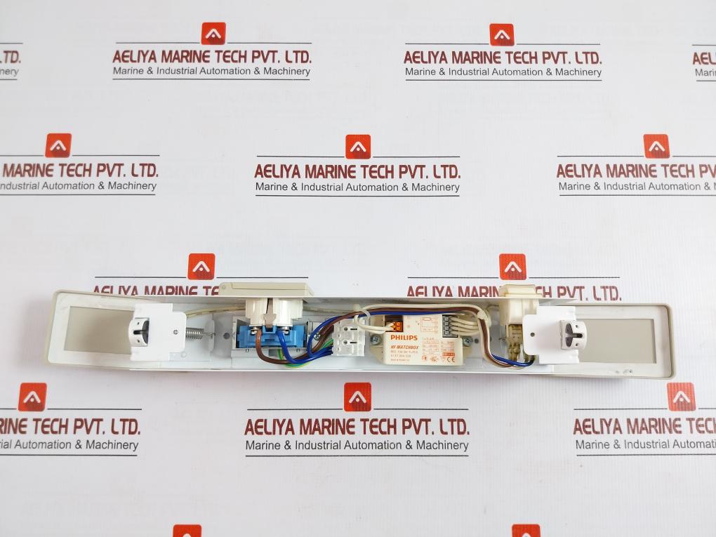 Glamox Light Fixture 230-240V 50/60Hz Tl14000777