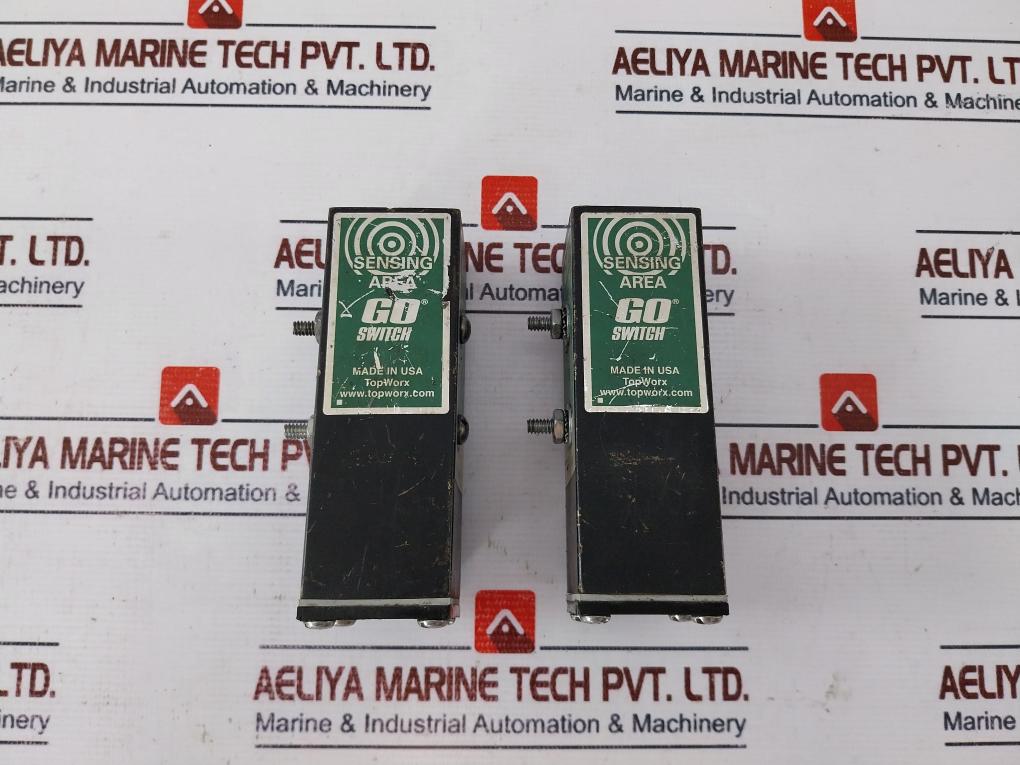 Go Switch 11-12110-00 Leverless Limit Switch 10A 120VAC