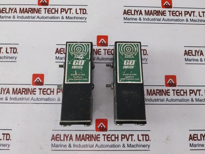 Go Switch 11-12110-00 Leverless Limit Switch 10A 120VAC