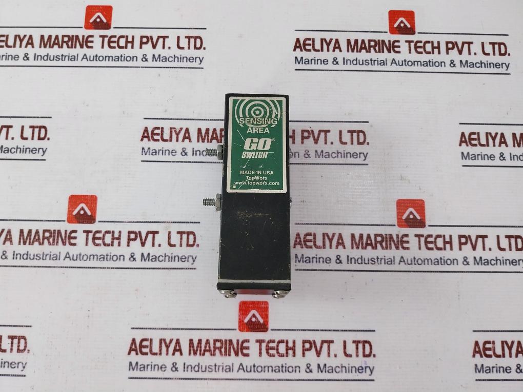 Go Switch 11-12110-00 Leverless Limit Switch 10A 120VAC