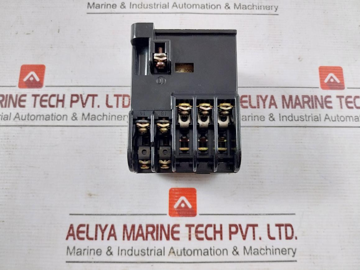 Gold Star C-5N Ac Electromagnetic Switch Contactor 220V/440V 50/60Hz 19A/ 17A