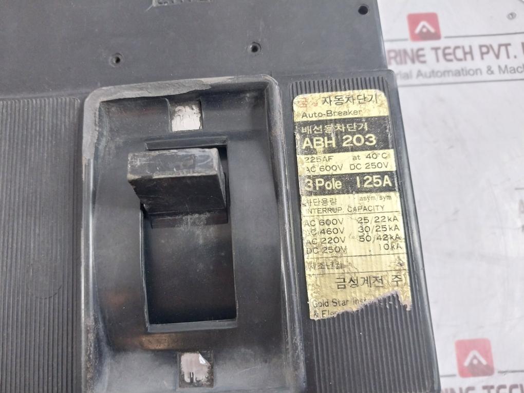 Goldstar Abh 203 Molded Case Circuit Breaker Ac600V Dc250V 125A 225Af At 40C