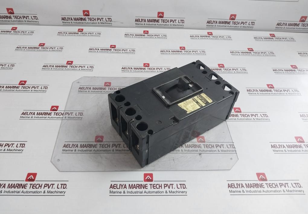Goldstar Abh 203 Molded Case Circuit Breaker Ac600V Dc250V 125A 225Af At 40C