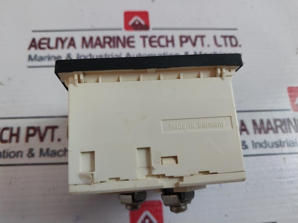 GOSSEN 150/5A Analog Ammeter 1601E4300N12