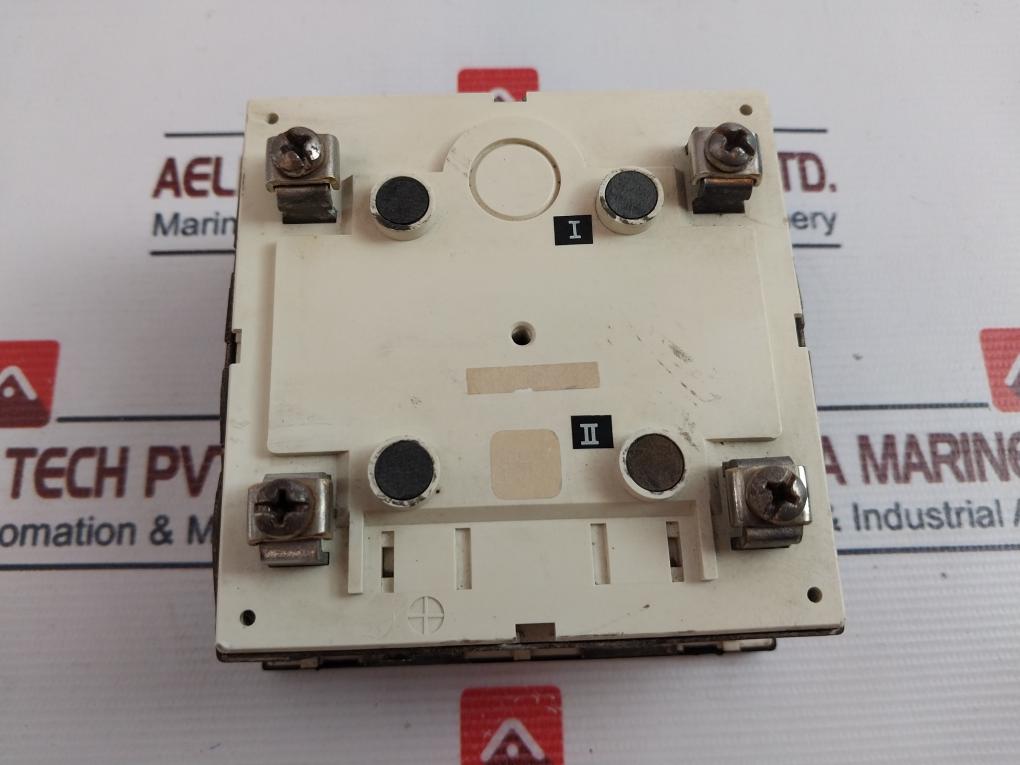 Gossen 58-62 Hz Analog Frequency Meter 440V