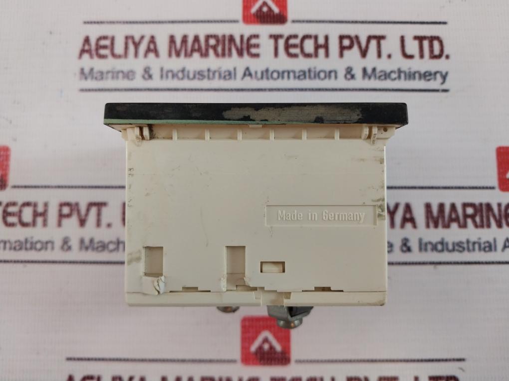 GOSSEN 60/5A Analog Ammeter