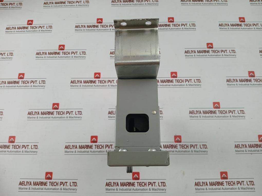 Gould V7A2211Lm Clampmatic Vacu-break Panel Board Switch