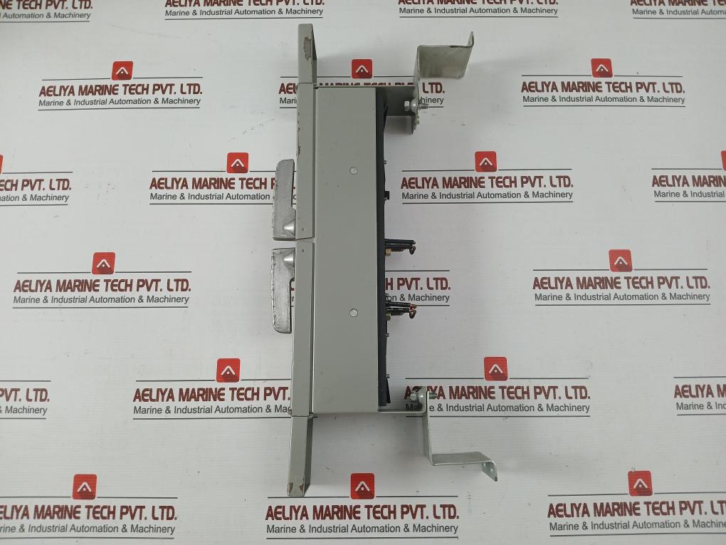 Gould V7A2211Mr Clampmatic Vacu-break Panelboard Switch
