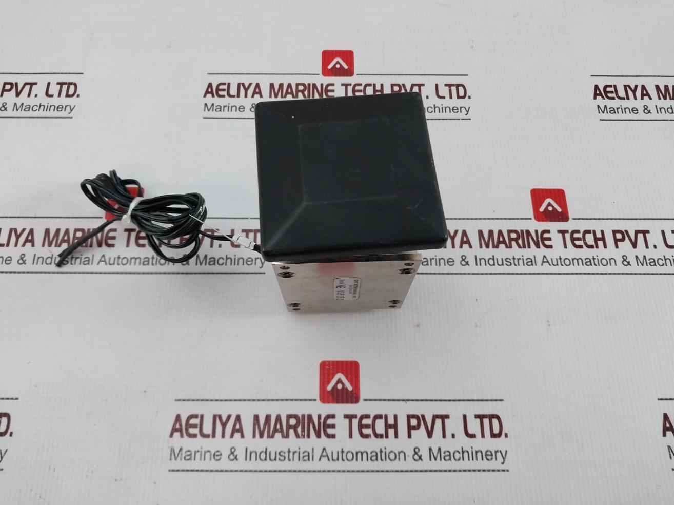 Gps Networking Hnrrkamp-n/5/220 Reradiating Amplifier 1.5 Meter 5v Pa175