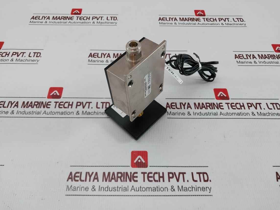 Gps Networking Hnrrkamp-n/5/220 Reradiating Amplifier 1.5 Meter 5v Pa175