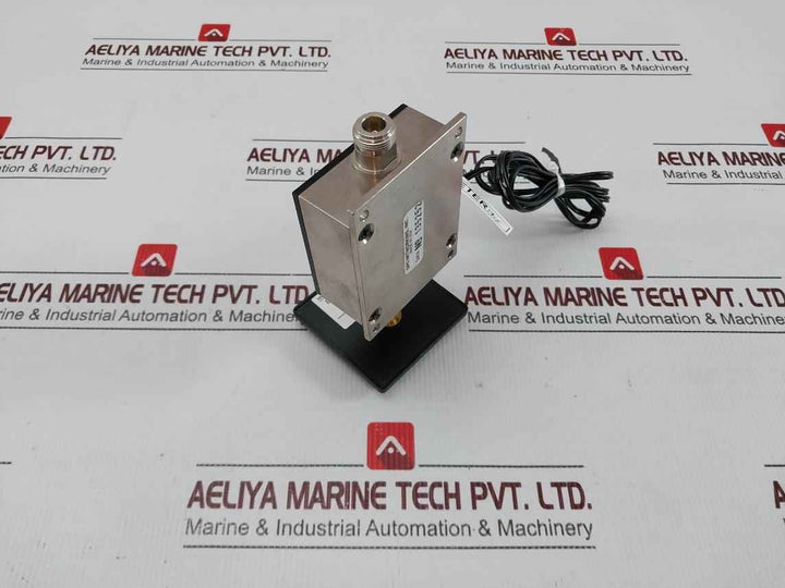 Gps Networking Hnrrkamp-n/5/220 Reradiating Amplifier 1.5 Meter 5v Pa175