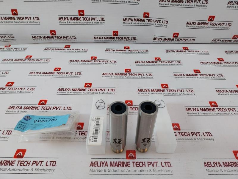 Graco 17r025 Nozzle For 1/2 In Blast Hose Sst, 3/4 Npsm