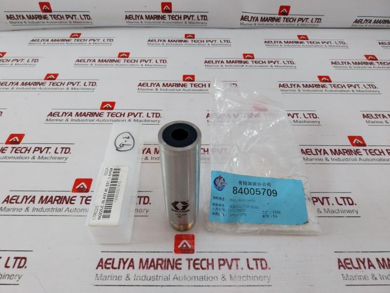 Graco 17r025 Nozzle For 1/2 In Blast Hose Sst, 3/4 Npsm