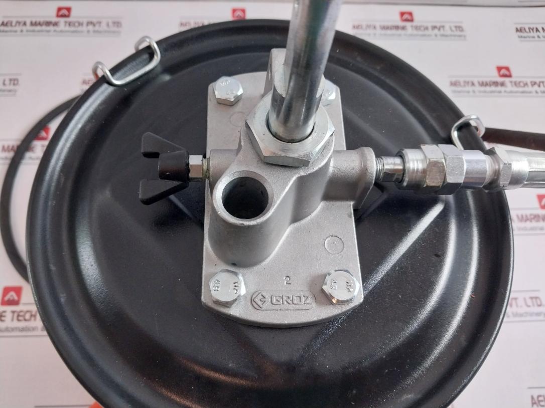 Groz Vgp-10 Volume Bucket Grease Pumps Rev. D