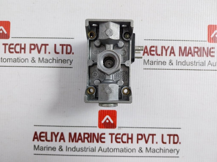 Gw3 A6 Gas Pressure Control Switch 500 Mbar, Ip54 Dungs