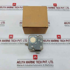 Gw 50 A4 Pressure Switch For Gases And Air Dungs Ip54