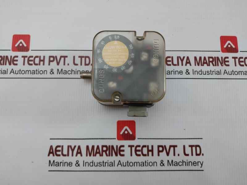 Gw 50 A4 Pressure Switch For Gases And Air Dungs Ip54