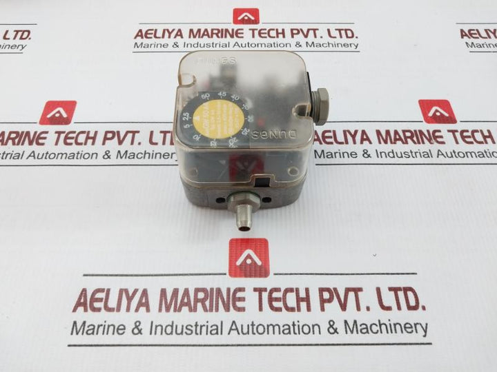 Gw 50 A4 Pressure Switch For Gases And Air Dungs Ip54