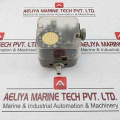 Gw 50 A4 Pressure Switch For Gases And Air Dungs Ip54