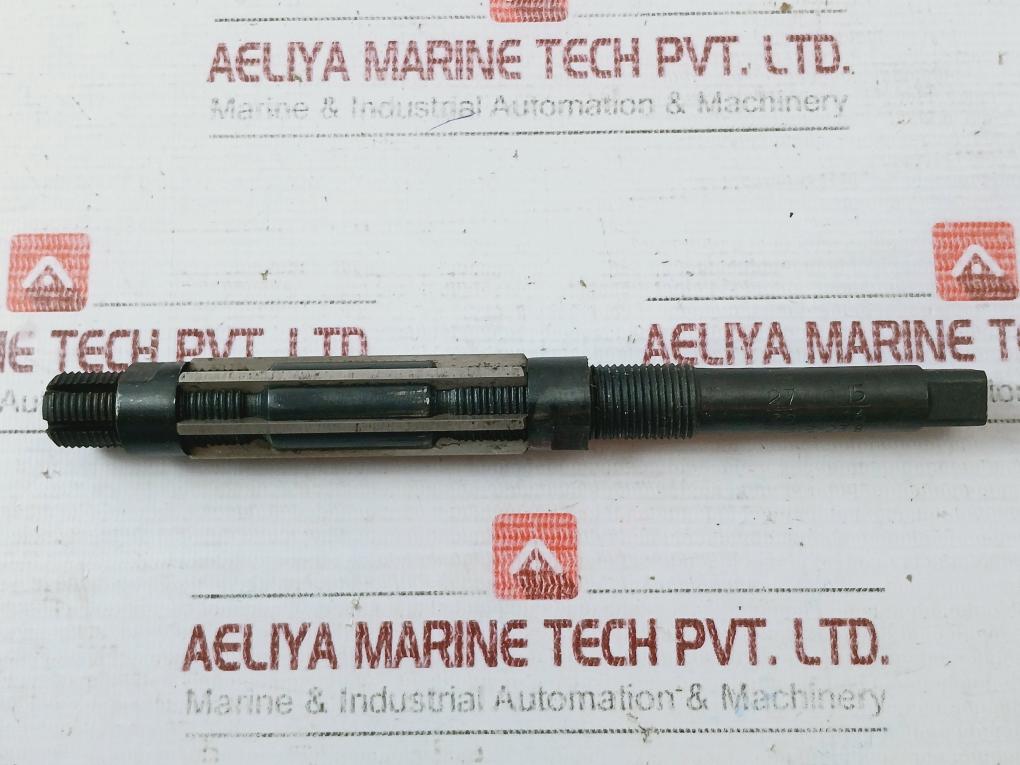 H10 Adjustable Hand Reamer 21.43-23.81