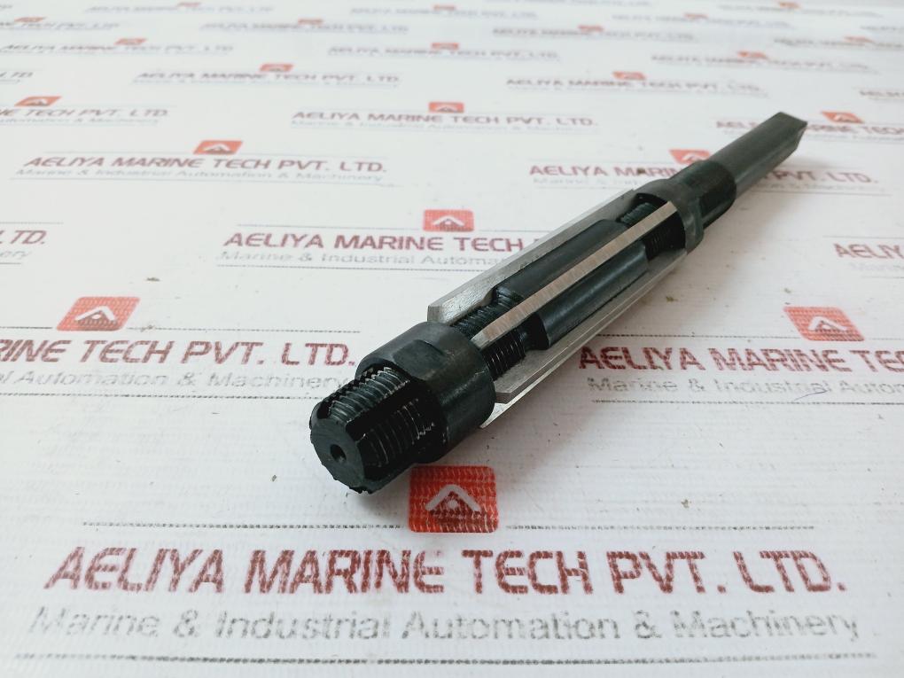 H13 Adjustable Hand Reamer 30.15 - 34.15