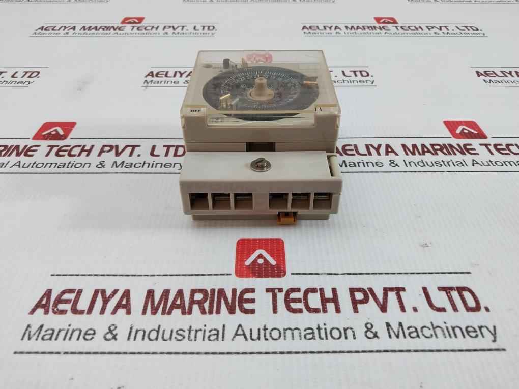 H2F-df Time Switch Omron