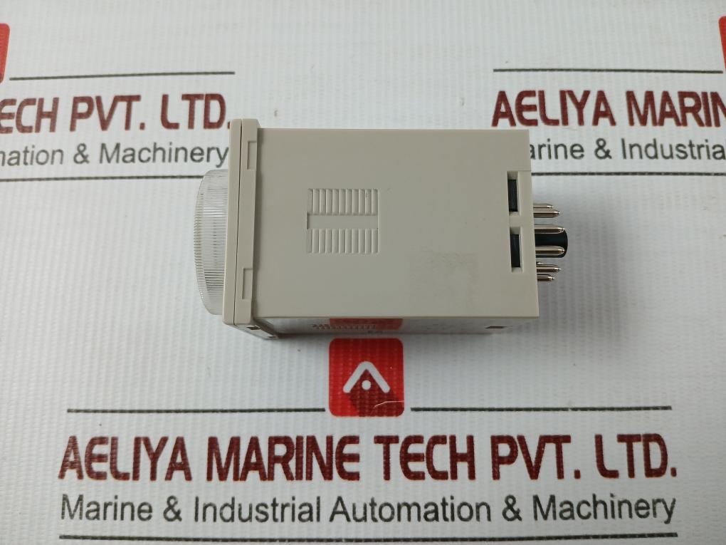 H3Ba-n Omron 5A 250Vac Analog Timer Relay